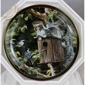 VTG‎ House Sitting Cat Plate Bradford Exchange Nosy Neighbors by Persis Weirs